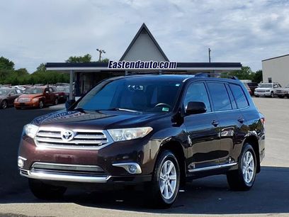 Used 2011 Toyota Highlander SE