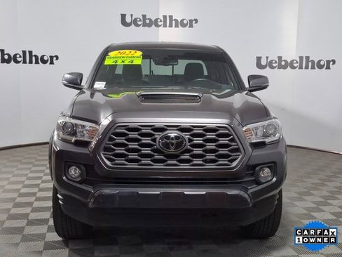 Used 2022 Toyota Tacoma TRD Sport image 2