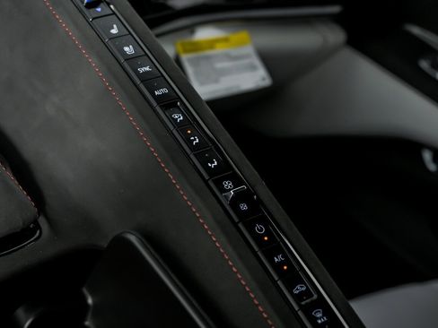 Used 2023 Chevrolet Corvette Stingray Premium Cpe w/ Z51 Performance Package RWD image 37