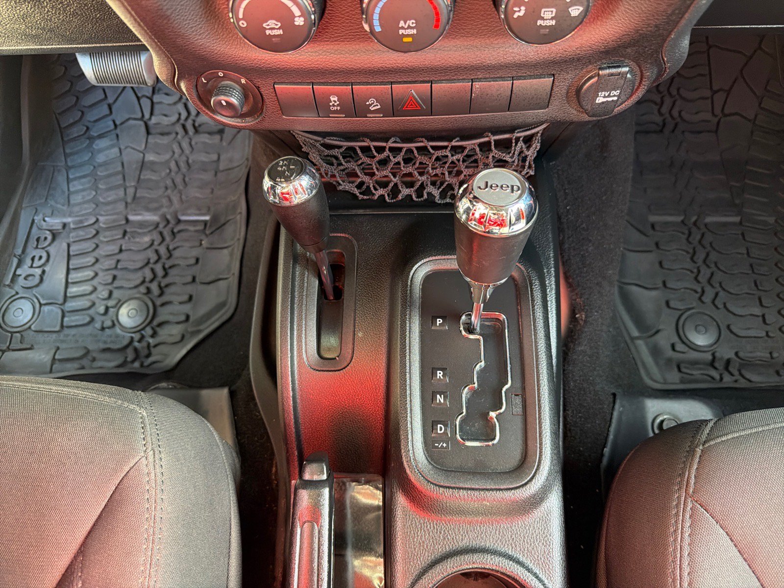 Used 2017 Jeep Wrangler Unlimited Sport w/ Quick Order Package 24S AWD/4WD image 16