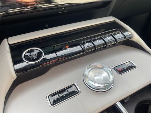 New 2026 Lincoln Navigator Reserve w/ Jet Appearance Package AWD/4WD image 16