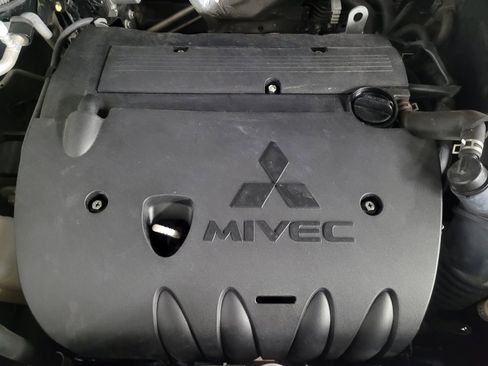 Used 2018 Mitsubishi Outlander Sport LE image 30