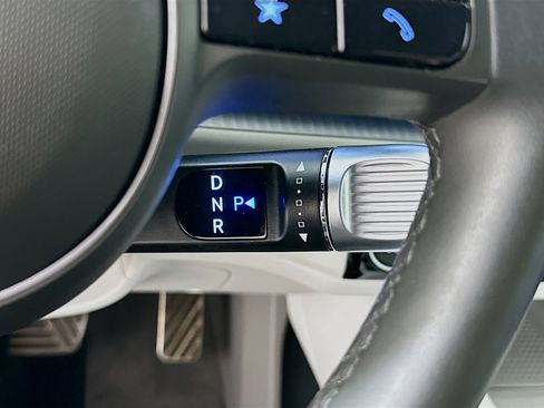 Used 2024 Hyundai Ioniq 6 Limited image 25