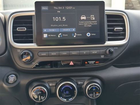 New 2026 Hyundai Venue SEL image 29