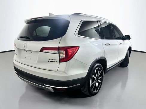 Used 2022 Honda Pilot Touring image 8