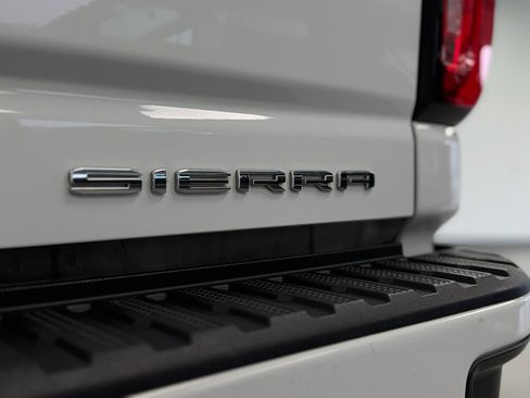 Used 2020 GMC Sierra 3500 Denali w/ Denali Ultimate Package image 39