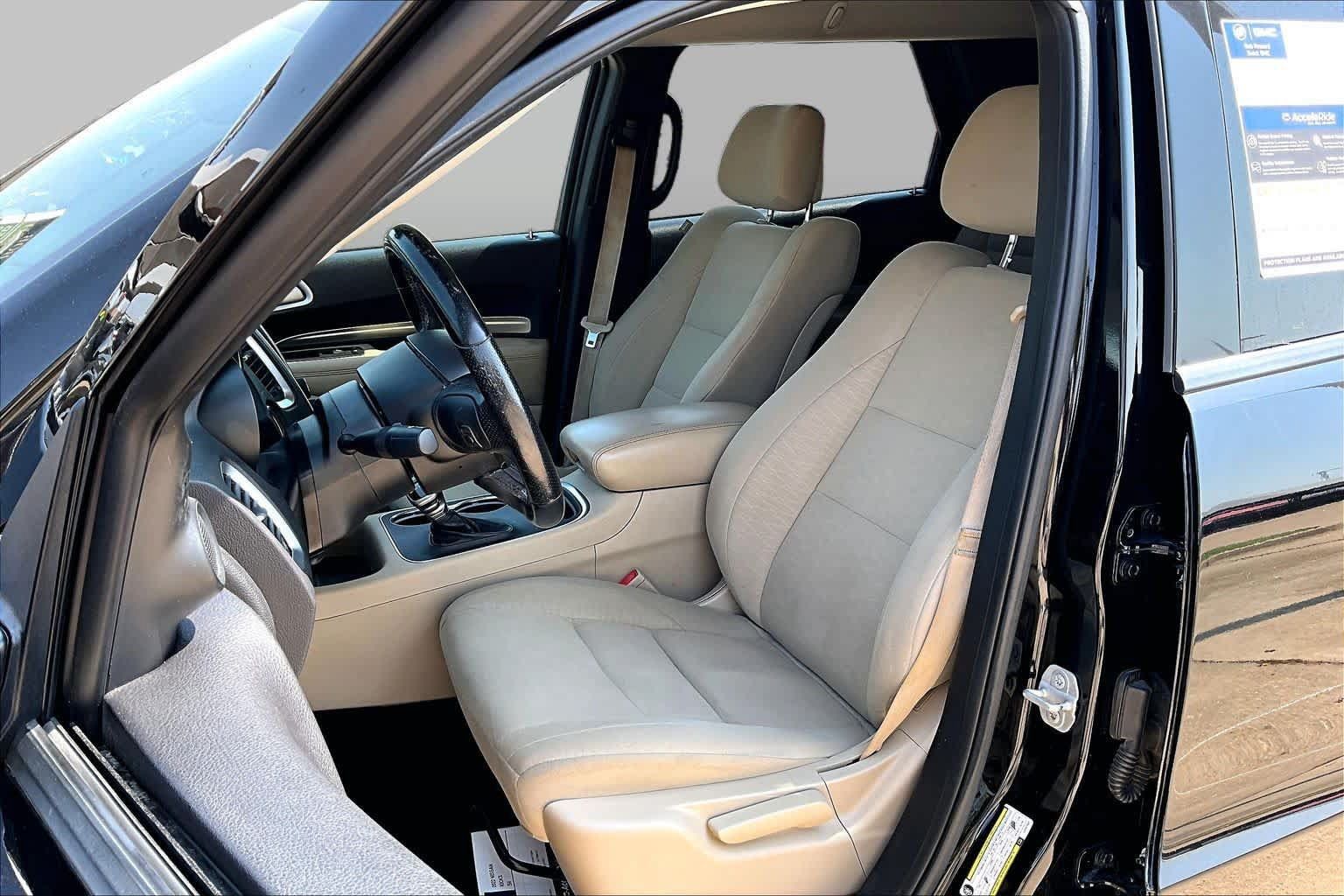 Used 2020 Dodge Durango SXT w/ 3rd Row Seating Group AWD/4WD image 6