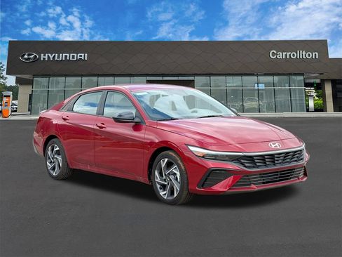 Certified 2025 Hyundai Elantra Sport FWD image 1