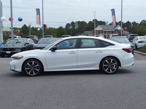 Used 2025 Honda Civic Sport Touring image 8