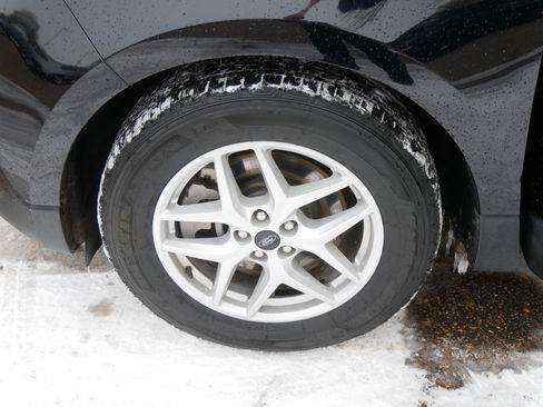 Used 2024 Ford Edge SEL image 15