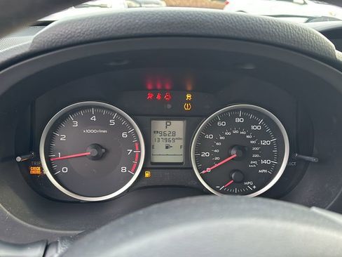 Used 2013 Subaru Crosstrek 2.0i Premium image 16