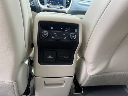 Used 2020 GMC Acadia Denali w/ Trailering Package AWD/4WD image 26