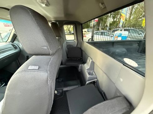 Used 2010 Ford Ranger Sport RWD image 23