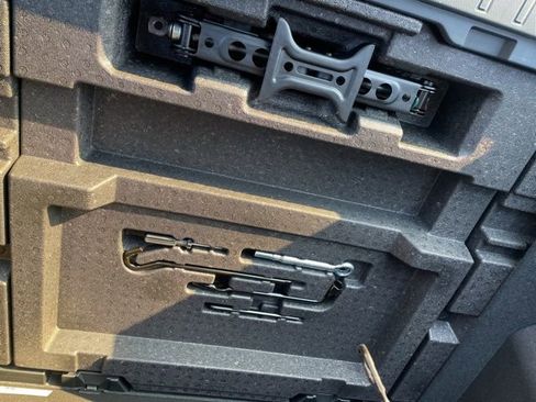 Used 2021 Subaru Outback Premium image 12