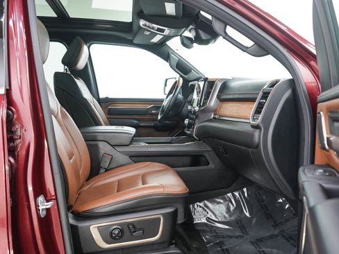 Used 2020 RAM 1500 Longhorn AWD/4WD image 11