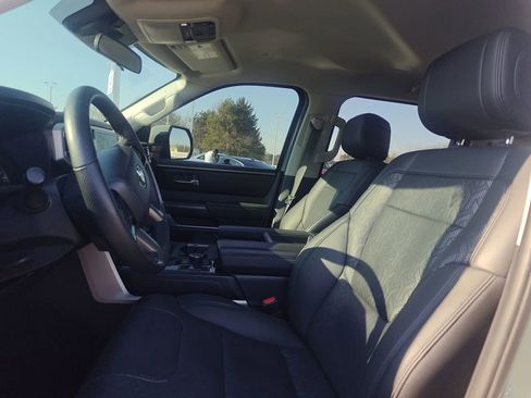 Used 2022 Toyota Tundra SR5 image 8