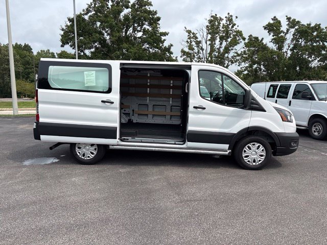Used 2025 Ford Transit 250 Low Roof w/ Exterior Upgrade Package RWD image 12