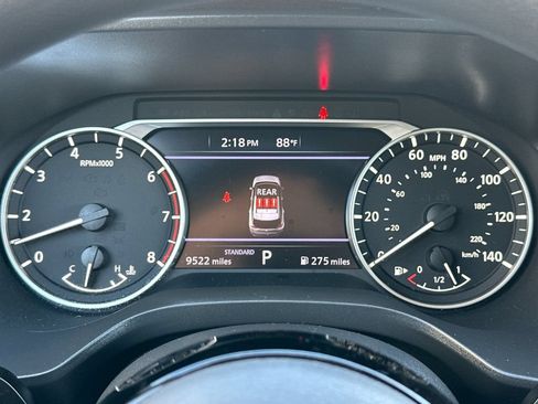Used 2023 Nissan Rogue SV FWD image 23