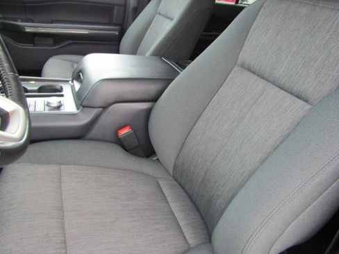Certified 2024 Ford Expedition XLT AWD/4WD image 17