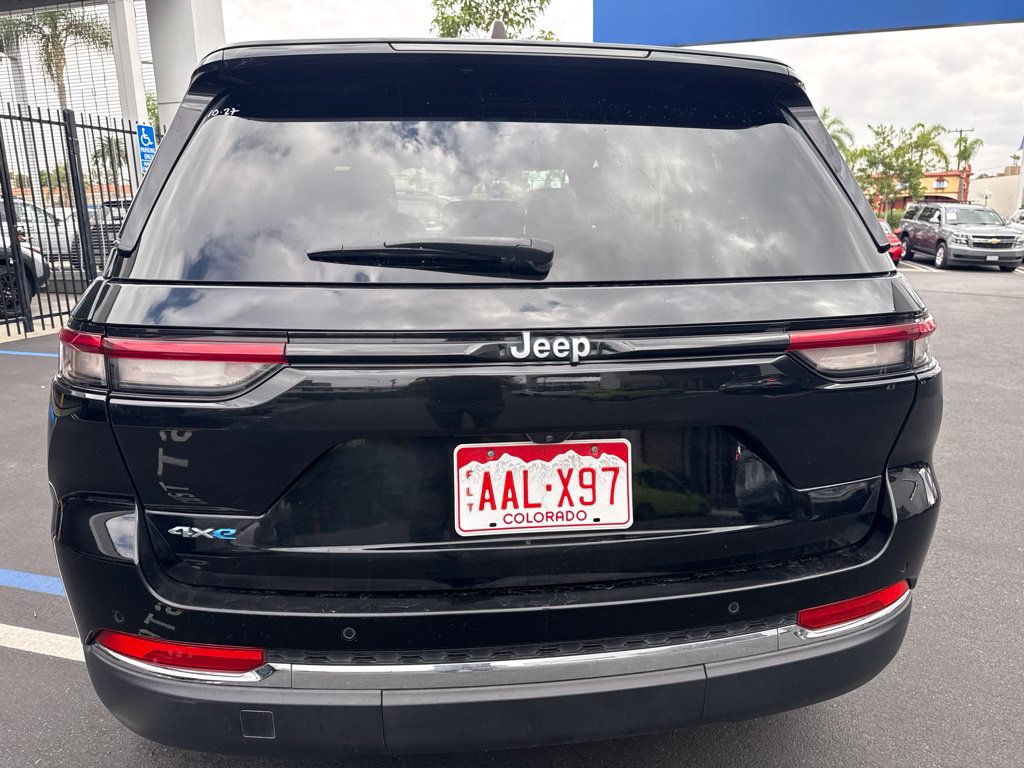 Used 2024 Jeep Grand Cherokee Limited 4xe AWD/4WD image 11