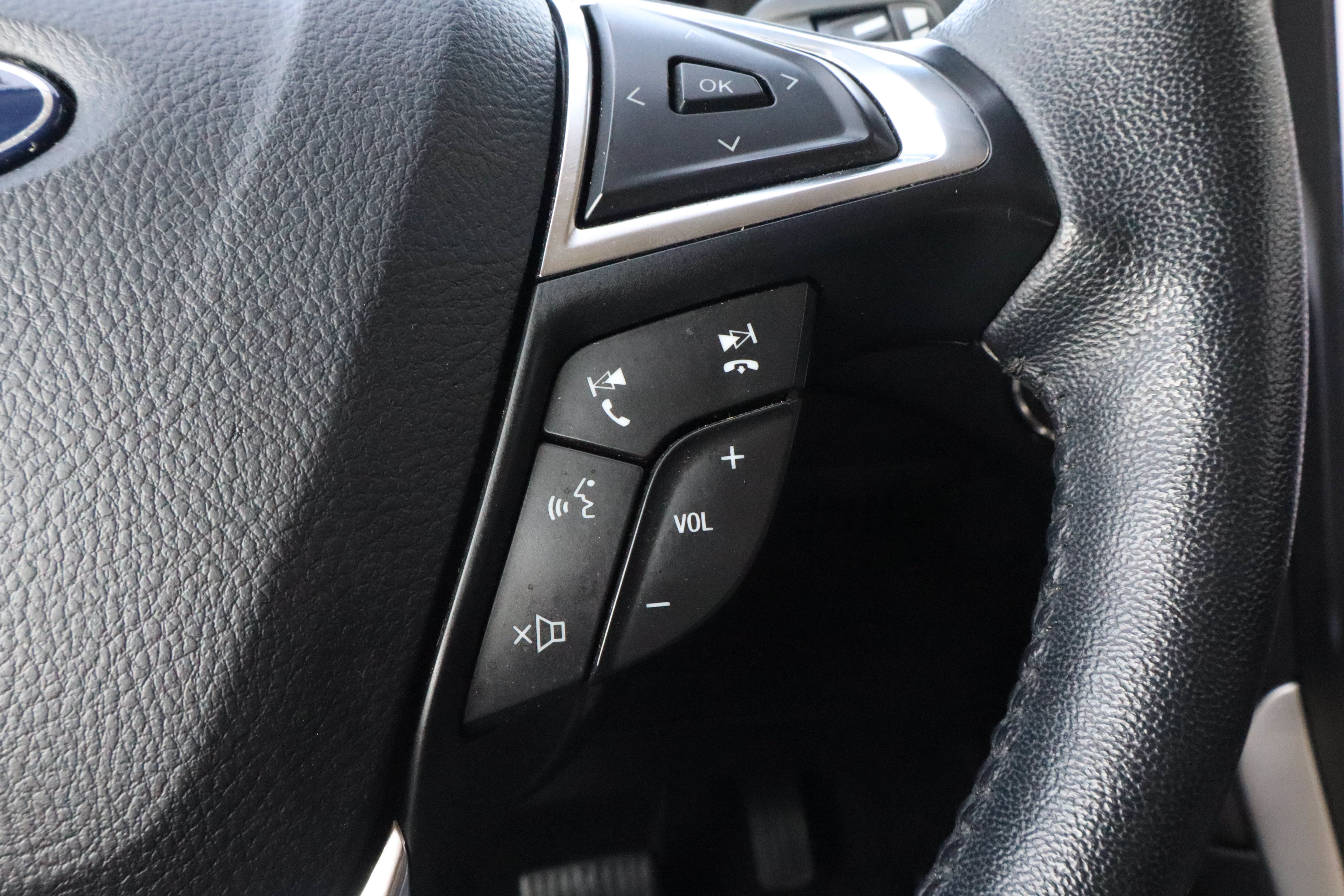 Used 2024 Ford Edge SEL AWD/4WD image 26