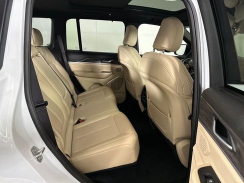 Used 2023 Jeep Grand Cherokee 4WD 4xe w/ Luxury Tech Group II image 28