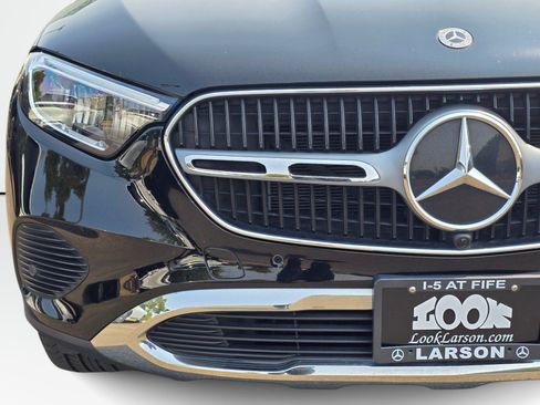 Used 2023 Mercedes-Benz GLC 300 4MATIC image 30