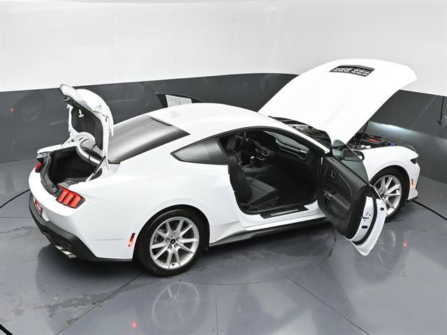 Used 2025 Ford Mustang GT Premium RWD image 48