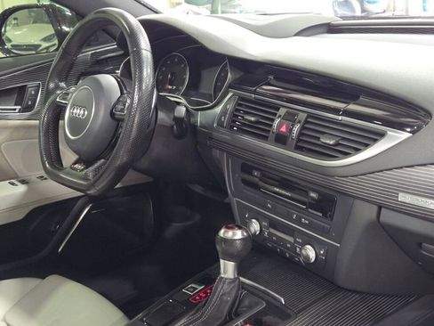 Used 2017 Audi RS 7 Prestige image 10