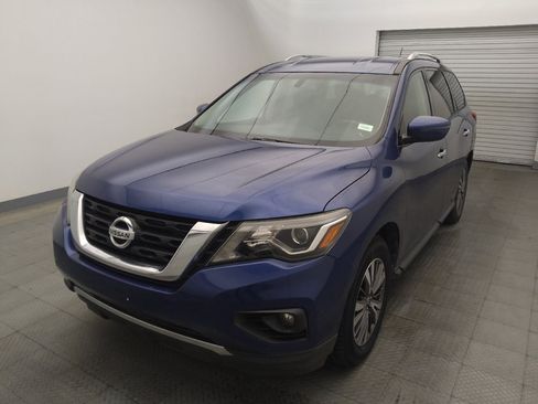 Used 2018 Nissan Pathfinder SV FWD image 15