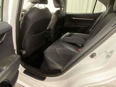 Used 2021 Toyota Camry XSE w/ Blackout Package (TMS) image 8