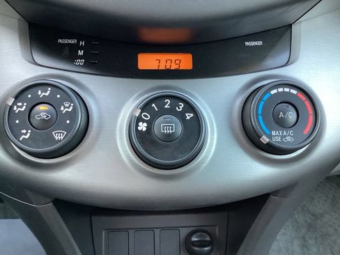 Used 2007 Toyota RAV4 2WD image 14