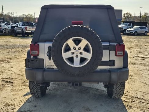 Used 2017 Jeep Wrangler Unlimited Sport w/ Quick Order Package 24S image 13