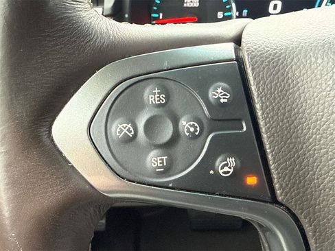 Used 2017 Chevrolet Suburban LT w/ LT Signature Package image 22