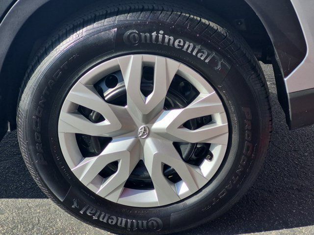 Used 2026 Toyota Corolla Cross L FWD image 13