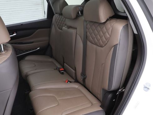 Used 2023 Hyundai Santa Fe Limited image 11