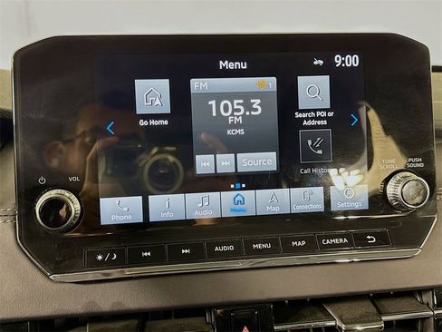 Used 2023 Mitsubishi Outlander SE image 32