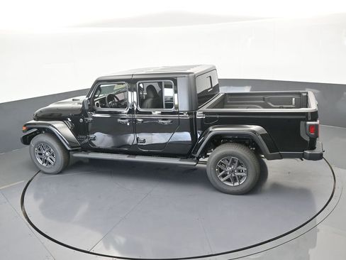 New 2026 Jeep Gladiator Sport image 42