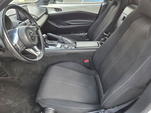 Used 2020 MAZDA MX-5 Miata RF Club RWD image 21