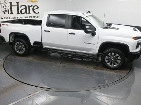 New 2026 Chevrolet Silverado 2500 Custom w/ Custom Convenience Package AWD/4WD image 16
