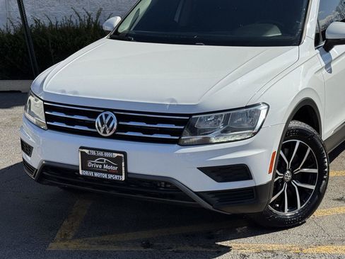 Used 2021 Volkswagen Tiguan SE image 5
