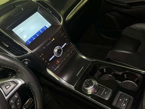 Used 2020 Ford Edge ST w/ Equipment Group 401A AWD/4WD image 36