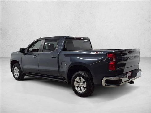 Used 2021 Chevrolet Silverado 1500 LT AWD/4WD image 7