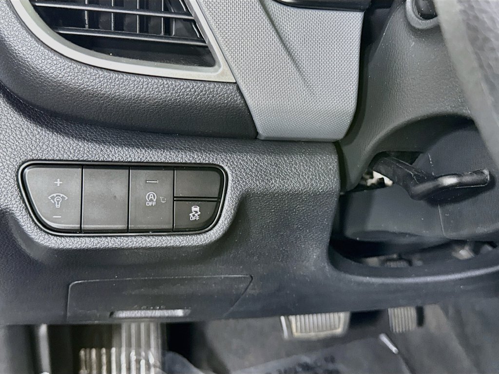 Used 2026 Kia Seltos LX FWD image 18