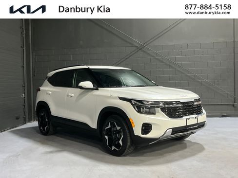 Used 2024 Kia Seltos EX FWD image 1