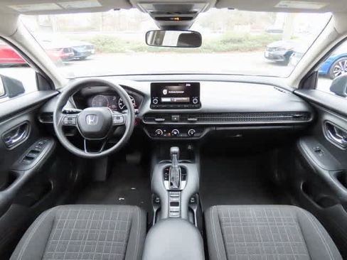 Certified 2023 Honda HR-V LX image 16