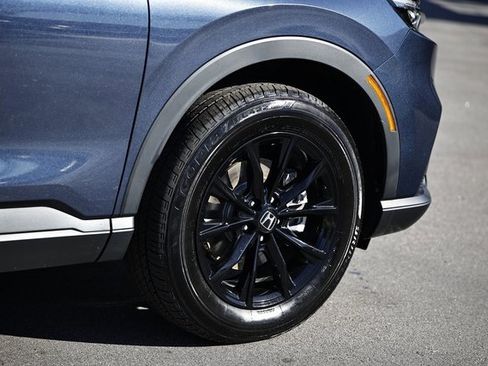 Certified 2025 Honda CR-V Sport image 11