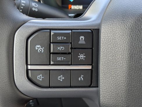 New 2025 Ford F150 Lariat w/ Equipment Group 501A Mid image 28