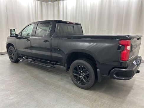 Used 2023 Chevrolet Silverado 1500 RST w/ Convenience Package II image 3