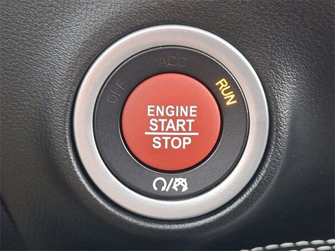 Used 2022 Dodge Challenger SRT Hellcat Redeye image 23